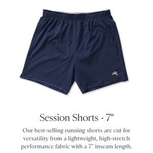 BNWT men’s Tracksmith session 7” running shirt SMALL NAVY